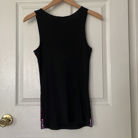 EXPRESS purple and pink sequin top size MED - Picture 3 of 3
